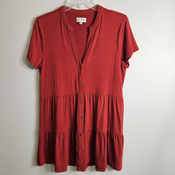 Wonderly Women's S Tiered Tunic Top Red Button Down Short Sleeve V-neck Flowy - Picture 1 of 7